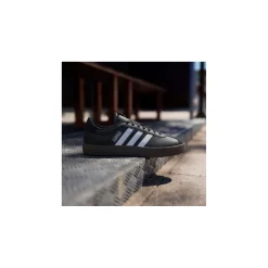 Adidas Lage sneaker Zwart