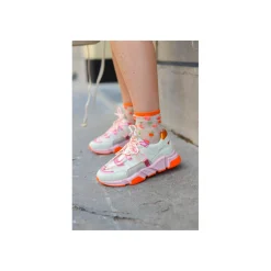 Dwrs Lage sneaker Beige