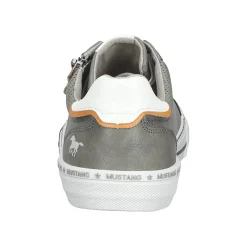 Mustang Lage sneaker Grijs