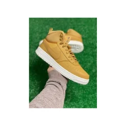 Nike Hoge sneaker Bruin