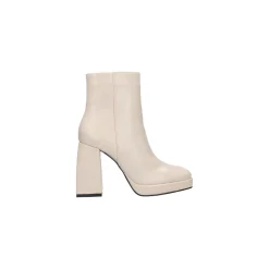 Selected By La.ra Boots / enkellaars Beige