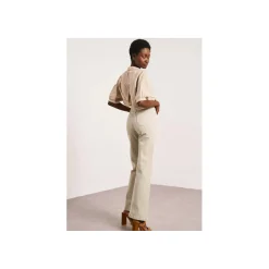 Selected By La.ra Broek Groen