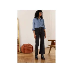 Selected By La.ra Broek Grijs