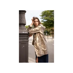 Selected By La.ra Jas Brons