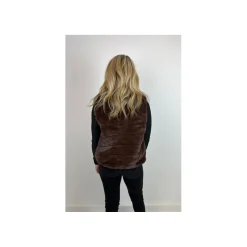 Selected By La.ra Jas Bruin