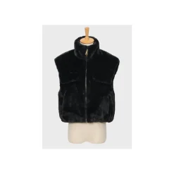 Selected By La.ra Jas Zwart