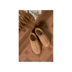 Selected By La.ra Klomp Taupe