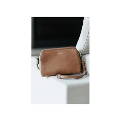 Selected By La.ra Schoudertas Camel