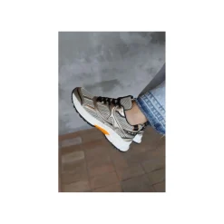 Shoecolate Lage sneaker Goud